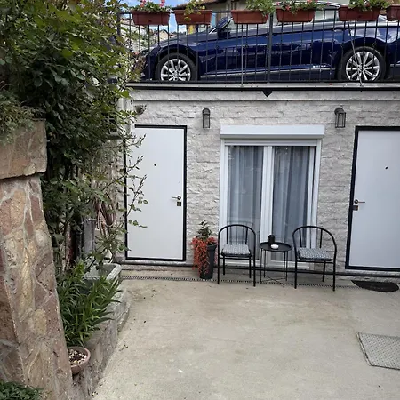 528 Apartman *